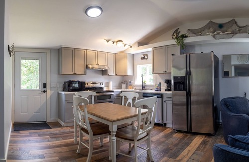 Salsbury Cove Apartamento | 3 Bedroom Pool, PlayArea, CampFire Cozy Apt