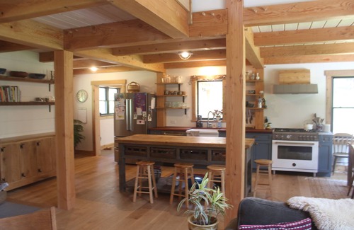 West Tisbury Casa | 3-bedroom post and beam in serene WT location - updated pics to come and outdoor