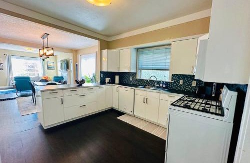 Sherman Heights Casa | 3-Bedroom, Prime Location, Private Backyard!