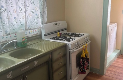 Rocky Ford Casa | 3-bedroom private house for your stay in lovely Rocky Ford, Colorado