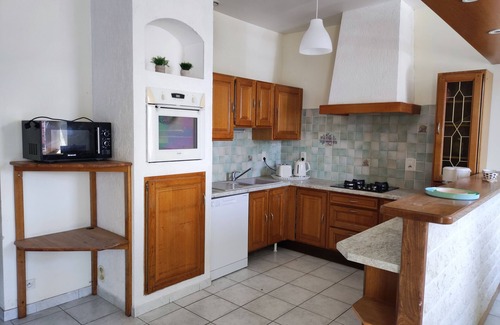 Coatreven Casa | 3 Bedroom Private vacation home in Coatréven