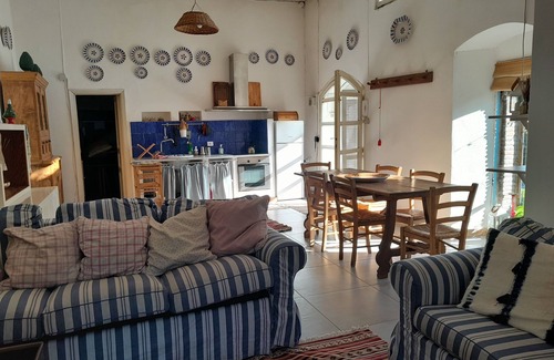 Praiola Casa | 3 Bedroom Private vacation home in riposto