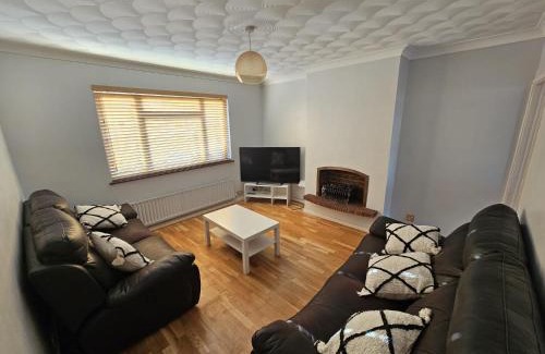North End Casa | 3 bedroom Semi detached