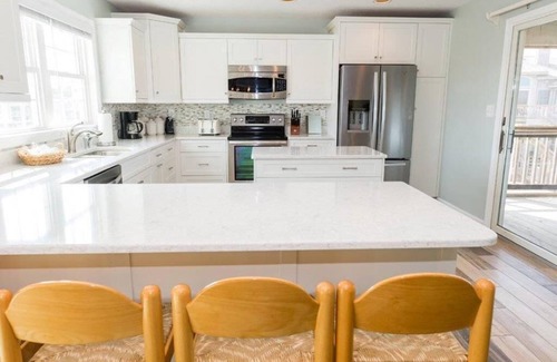 Duck Casa | Barco de 3 habitaciones Watch Home A solo 325 pies del acceso a la playa