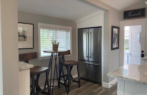 South Laguna Apartamento | 3 Bedroom Single family L-459413 by Houzlet