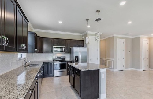 Estero Apartamento | 3 Bedroom Single family 428837 by Houzlet