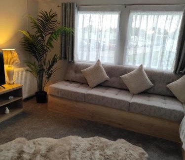 Whitley Bay Complejo | 3 Bedroom Static Caravan, Sleeps 8, New 2025!