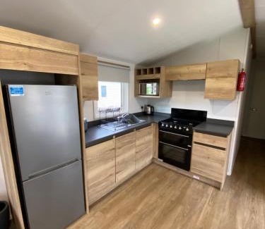 Eyemouth Otro | 3 Bedroom - Stunning Caravan in Coastal Eyemouth