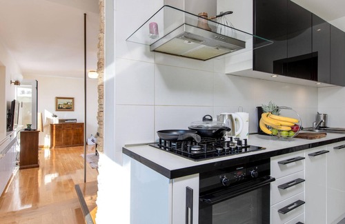 Milcetici Casa | Hermosa casa en Malinska con WiFi