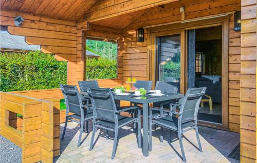 Rheezerveen Casa | 3 Bedroom Stunning Home In Rheezerveen