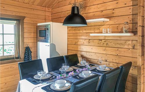 Rheezerveen Casa | 3 Bedroom Stunning Home In Rheezerveen