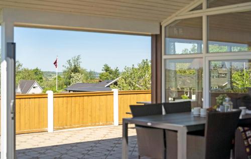 Logstrup Casa | 3 Bedroom Stunning Home In Løgstrup