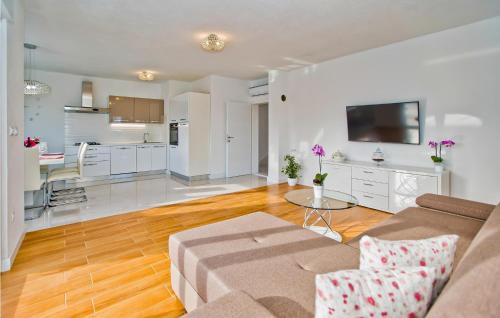 Bogomolje Casa | 3 Bedroom Stunning Home In Bogomolje