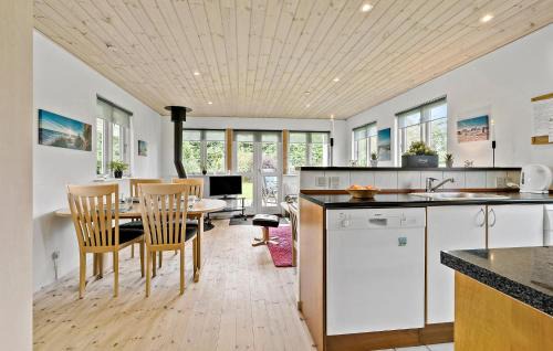 Hasmark Strand Casa | 3 Bedroom Stunning Home In Otterup