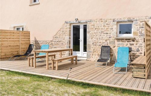 Terre-et-Marais Casa | 3 Bedroom Stunning Home In Sainteny