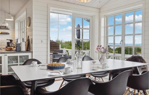 Hejlsminde Strand Casa | 3 Bedroom Stunning Home In Hejls