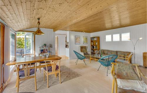 Hoensinge Casa | 3 Bedroom Stunning Home In Højby