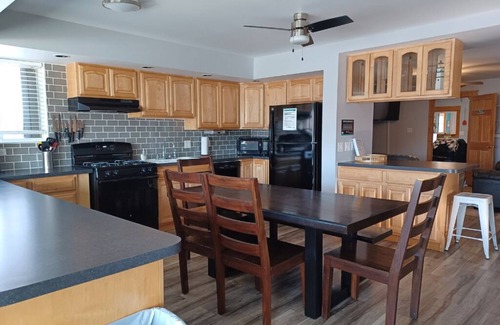 Monticello Casa | 3 Bedroom Suite, just steps from Indiana Beach with lake access and more!