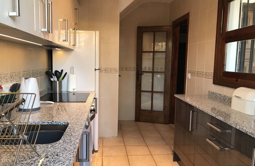 Denia Casa | 3 bedroom town house in Denia with communal pool and gardens 200 m from beach