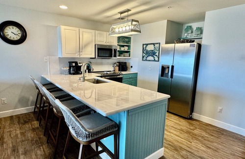 Ono Island Casa | 3-bedroom townhome on the water in charming Perdido with fitness room, AC, WiFi