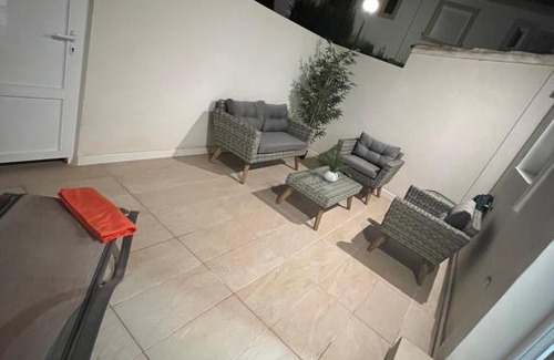 Orihuela Costa Casa | Casa adosada de 3 dormitorios con piscina privada en playa flamenca