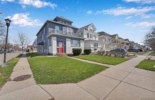 North Buffalo Casa | 3 Bedroom unit in Buffalo