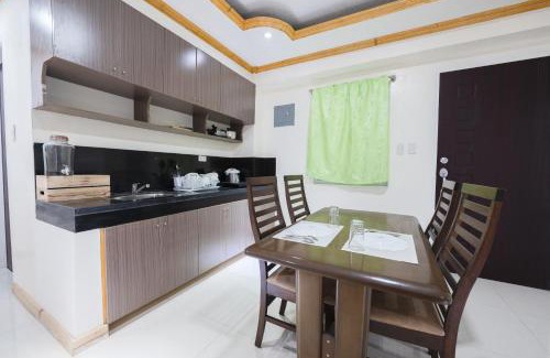 Baguio Apartamento | 3 Bedroom Unit with Breakfast for 2pax