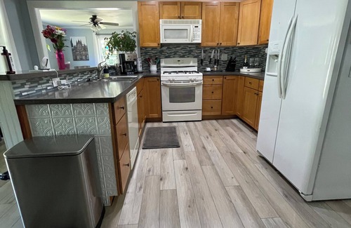 Traverse City Casa | 3-bedroom vacation home just 2 minutes to Lake Michigan