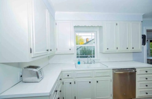 High Point Casa | 3-bedroom vacation home 5 minutes from High Point University