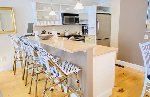 Mystic Casa | 3-bedroom vacation home just a 5-min walk to Main Street, Mystic