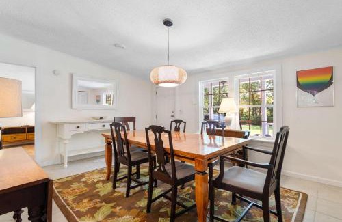 Pawleys Island Casa | 3 Bedroom Vacation Home with Salt Water Pool