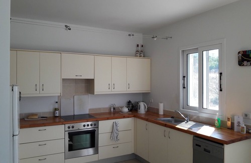 Lourdata Villa | Villa de vacaciones de 3 dormitorios y piscina en terrenos privados, suroeste de Cefalonia.
