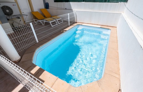 Manta Rota Chalet De Esquí | Casa de 3 habitaciones con piscina privada cerca de la playa by AlgarveManta (23V3)