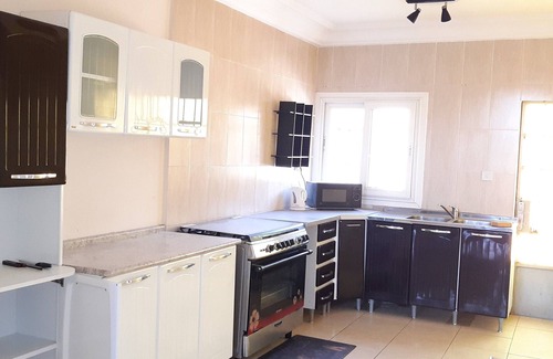 Kololi Casa | Villa de 3 dormitorios con playa al otro lado de la carretera