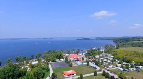 Roseneath Casa | 3 Bedroom Waterview Cottage 4B