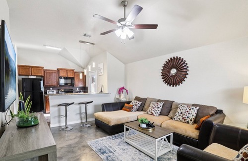 Copperas Cove Casa | 3-bedroom, with an office, fenced backyard and short drive to fort Cavazos