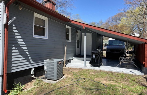 Winston - Salem Casa | 3 bedrooms 7min from downtown, college and hospital