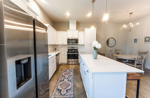 Youngsville Casa | 3 bedrooms - Gated Community Lafayette/Youngsville sport complex & hospitals