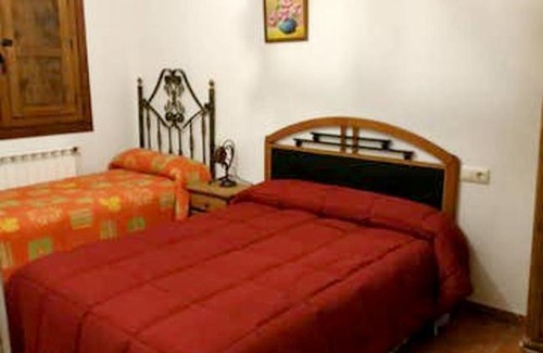 Riópar Casa | Casa de 3 habitaciones con terraza amueblada y WiFi en Albacete