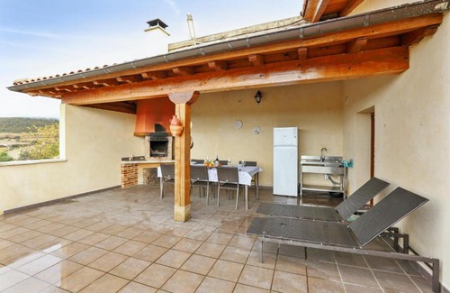 Arellano Casa | 3 bedrooms house with furnished terrace at Arellano