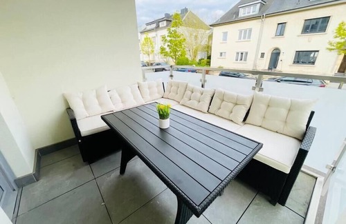South Bonnevoie Apartamento | 3 bedrooms in Center Terrace & Parking