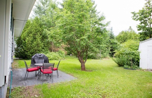 Fredericton Casa | 3 bedrooms just 3 minutes from Uptown