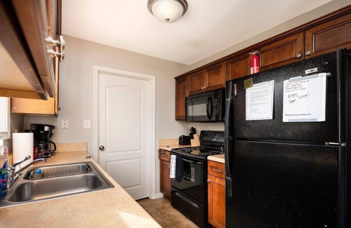 Clarksville Casa | Johnson Home -6 Millas hasta el Post -¡Cama King!