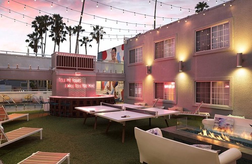 Venice Hotel | 3 Better-than-Basic 2 Queen at The Kinney Venice Beach!