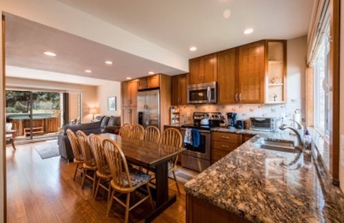 Park Meadows Condominio | 3 habitaciones, 3 baños Park City La mejor ubicación para esquiar, bañera de hidromasaje, esquí, autobús gratuito