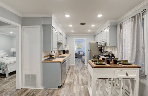 Springlake Casa | 3 BR/3BA- 2 King size BR and 1 double bed, suite style BR. Double BR = 2 beds.
