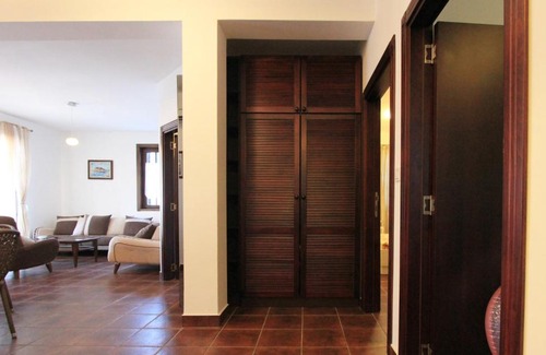 Donja Kostanjica Apartamento | 3 BR Apartment in Boka Gardens complex by CMM