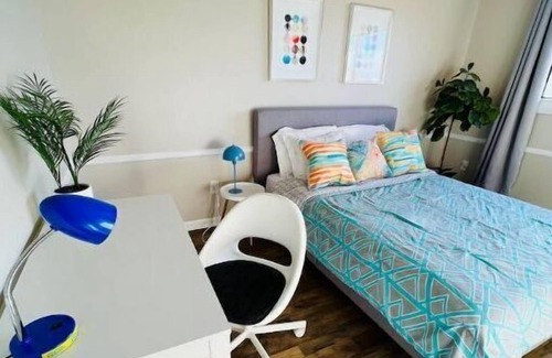 Little Rock Casa | 3 br Breathtaking River View Retreat, pet friendly