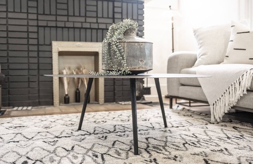 Hilliard Casa | 3 BR cozy + renovated walkable downtown stay