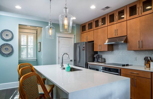 Old Village Casa | 3 BR Mt. Pleasant Home Near Sullivans Island
